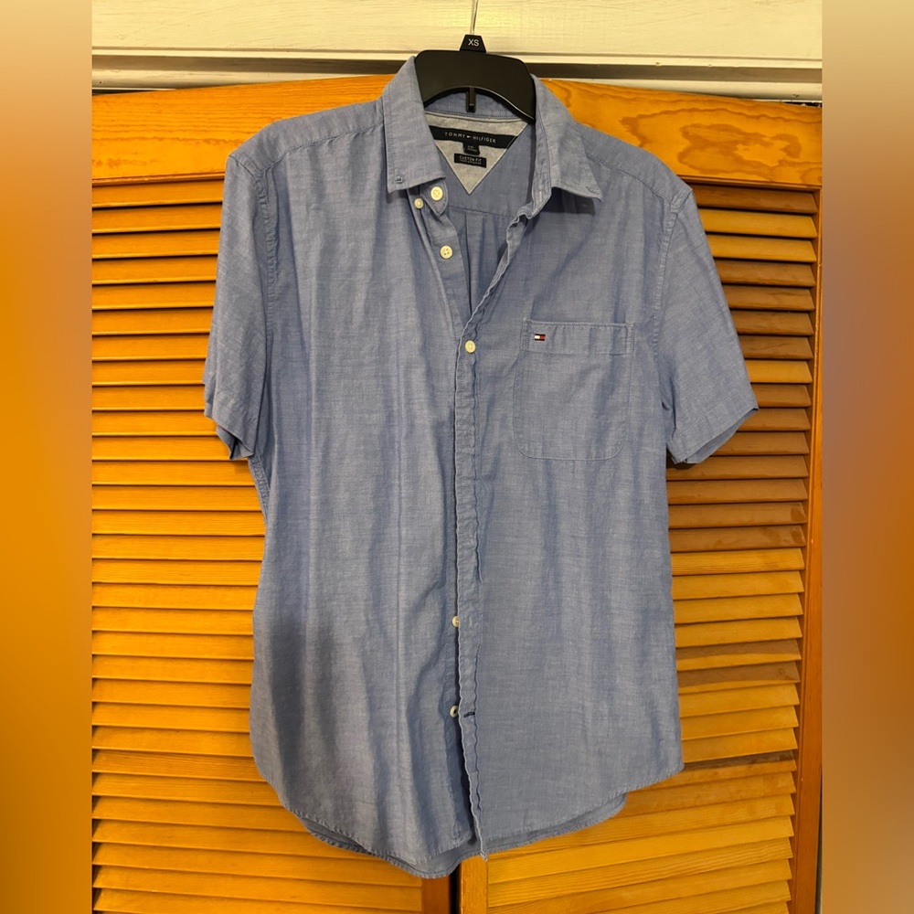Tommy Hilfiger Light Blue Casual Button Down Shirt